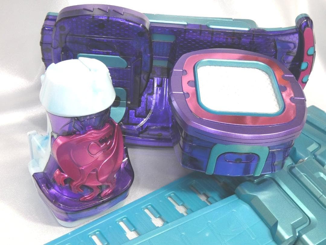 仮面ライダーリバイス　スペシャル限定セット　バイスタンプ12種類