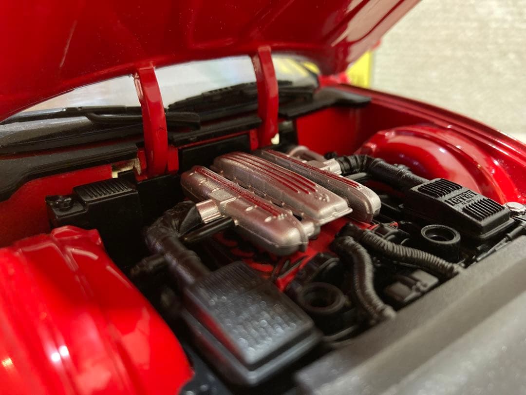 ミニカー Ferrari 550 Maranello 1:18