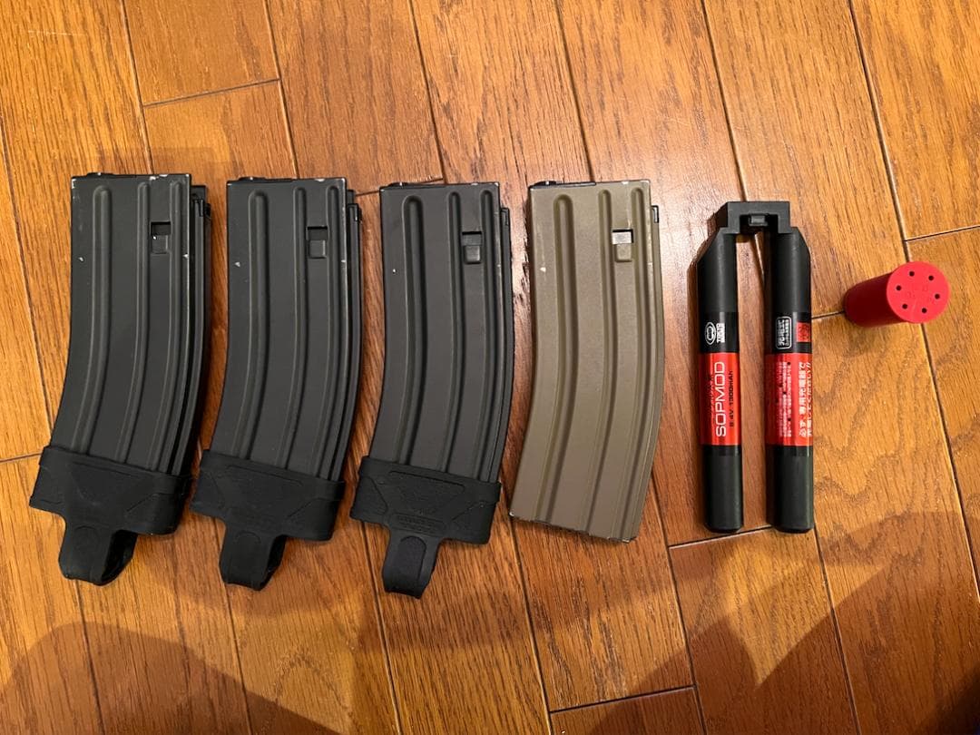 【定価約20万円】一式30点セットSOPMOD M4＆ハイキャパ＆装備品一式