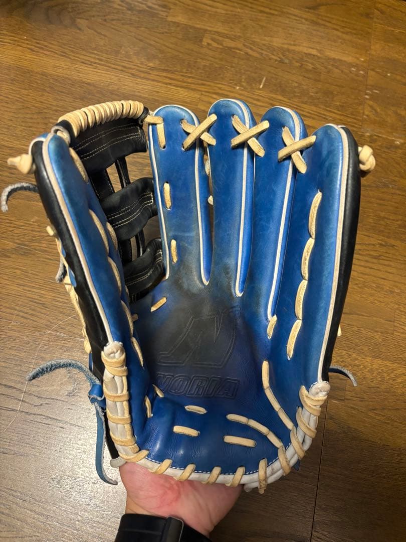 NORIA外野用オーダーグローブ(ノリア)※刺繍入り