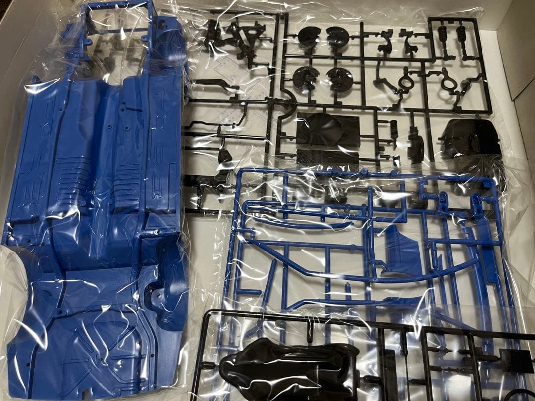 フジミ社製品　1/12 プラモデルキット　カルソニック　スカイラインGT-R