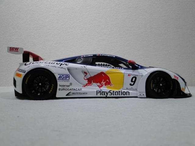オートアート　1/18　マクラーレン12C-GT3　FIA-GT　アンテナ欠品