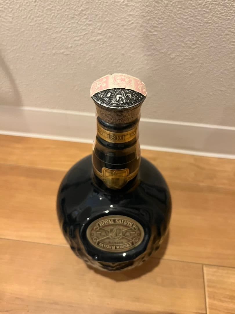 新品未使用  Salute 21年 ロイヤルサルート　　ウイスキー