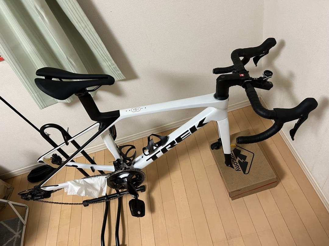 自転車本体 TREK madone SL5 GEN8