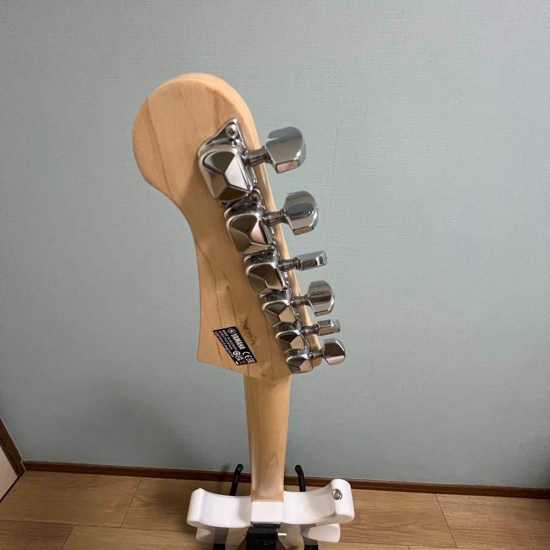 ギター YAMAHA PACIFICA 012