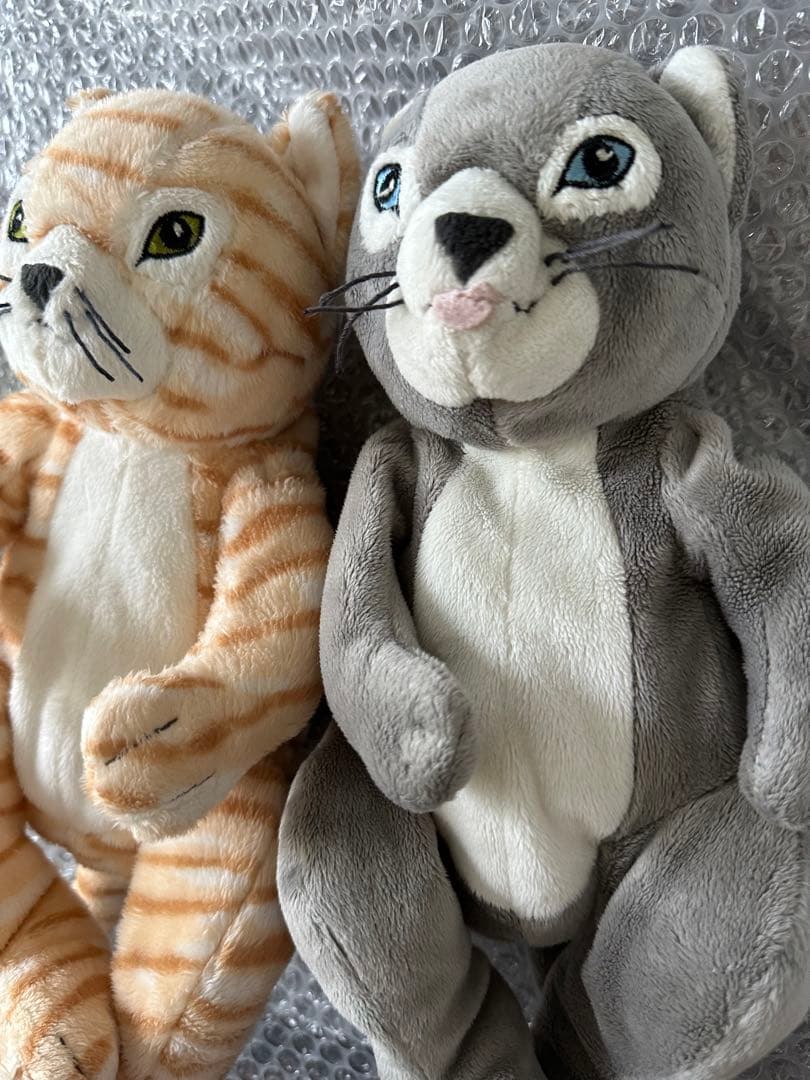 ヒグチユウコ　IKEA　廃盤レア猫のぬいぐるみ　せかいいちのねこモデル２匹セット