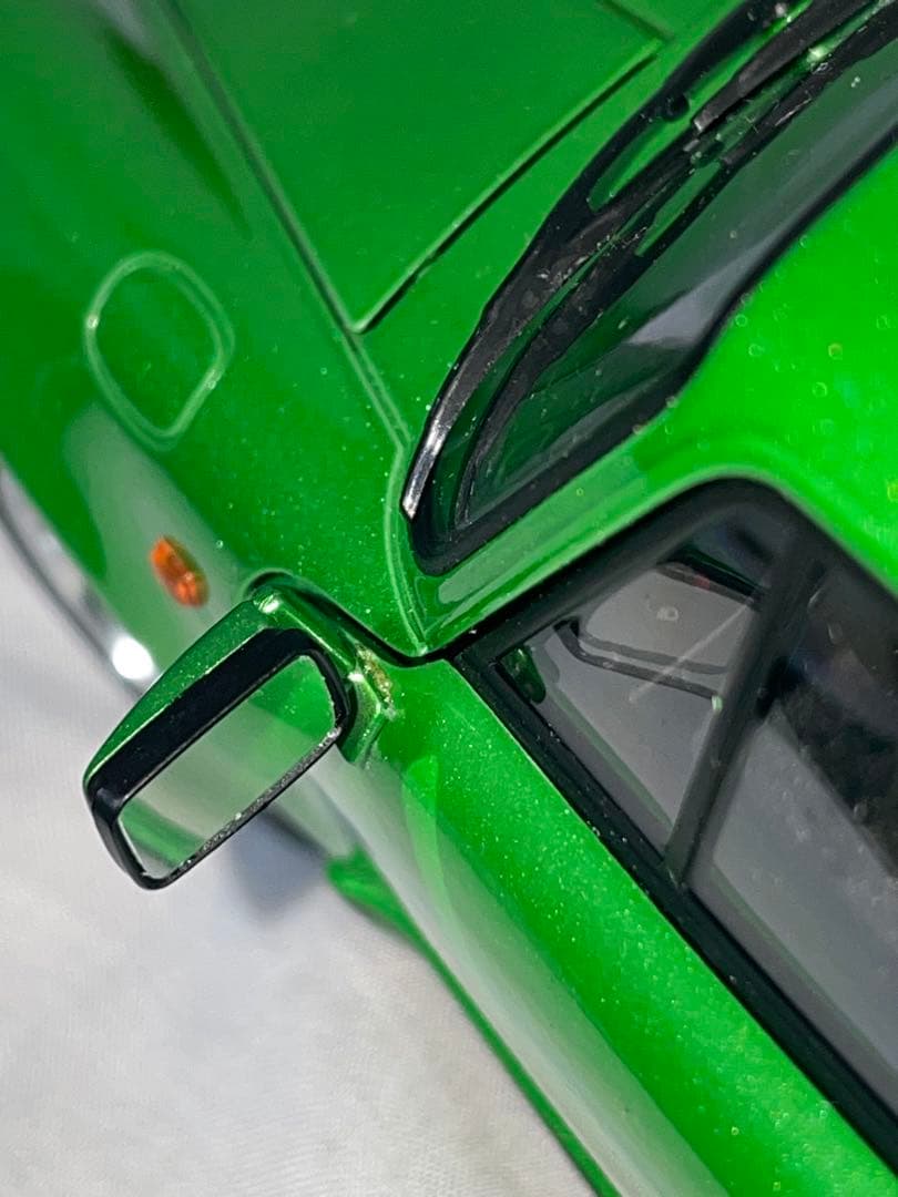 オートアート1/18 ポルシェ 911 訳あり