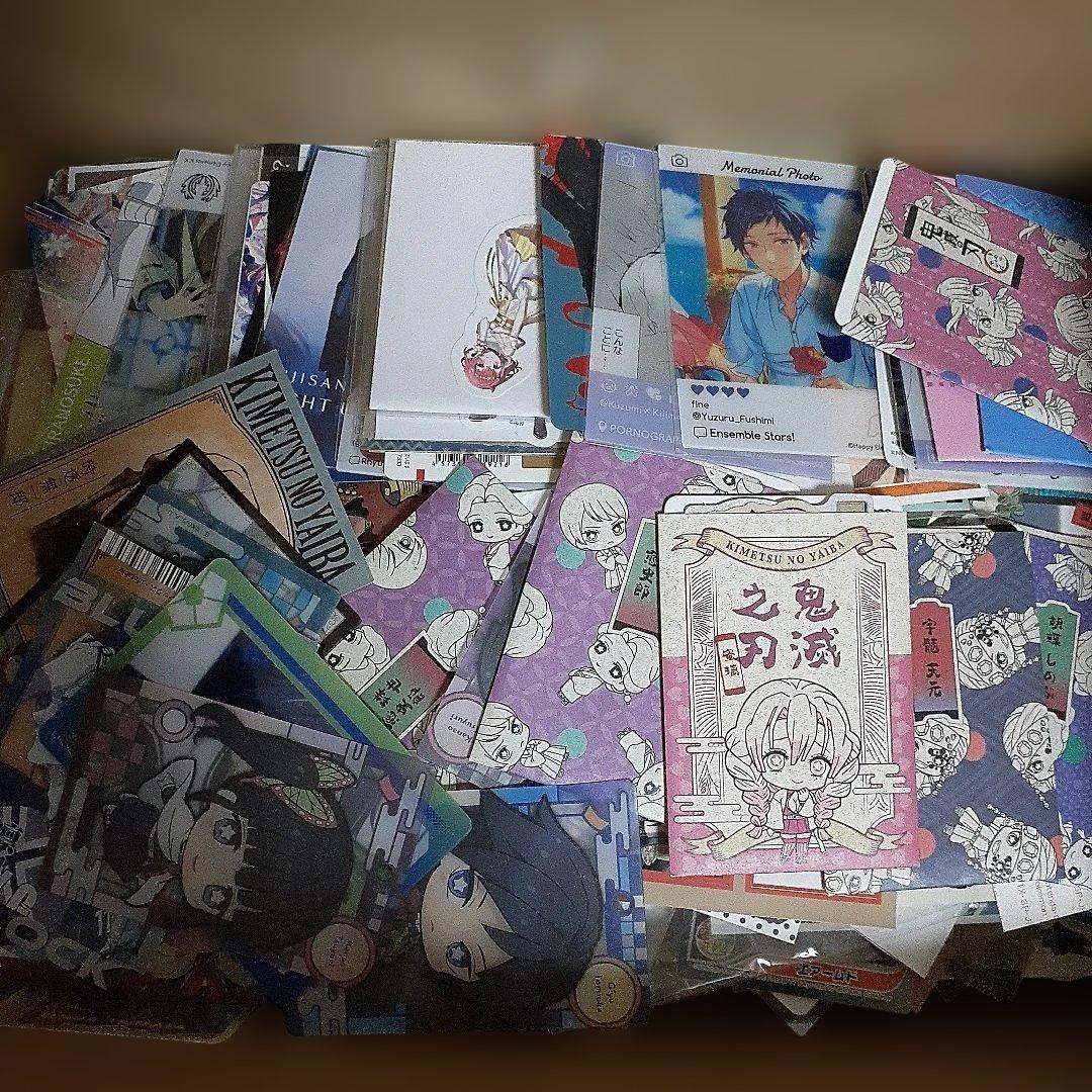 アニメ・マンガ・キャラクター　紙類　シール　ステッカー　ミニカード　まとめ売り