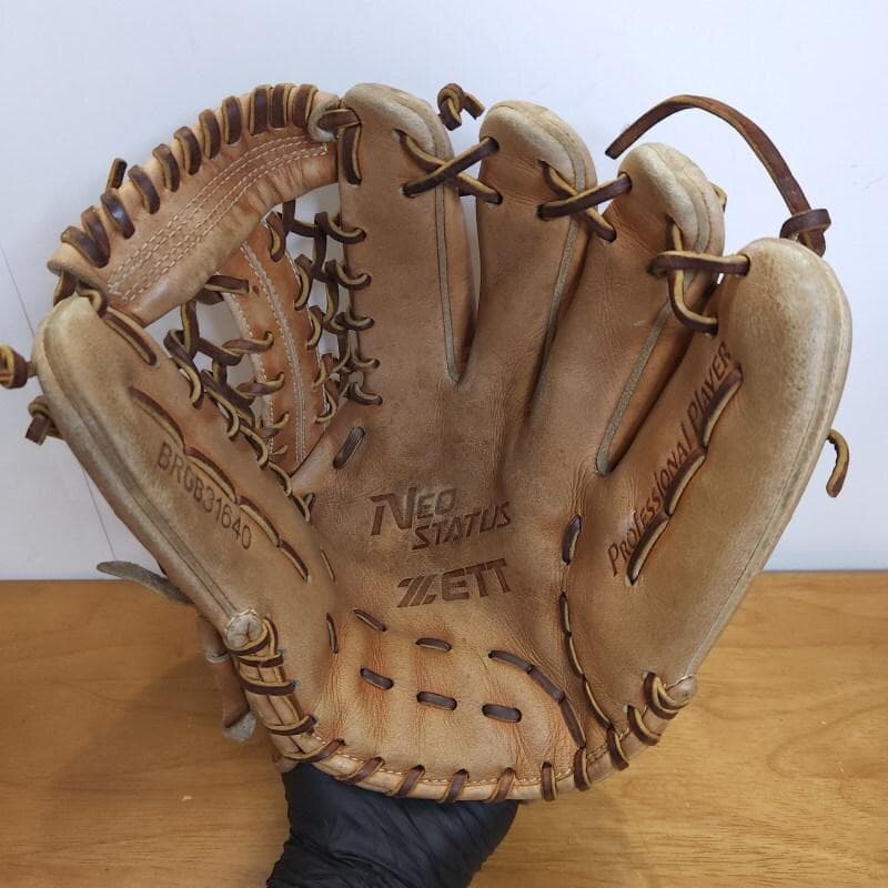ZETT ゼット ネオステイタス 人気 シリコンラベル 限定品 軟式グローブ