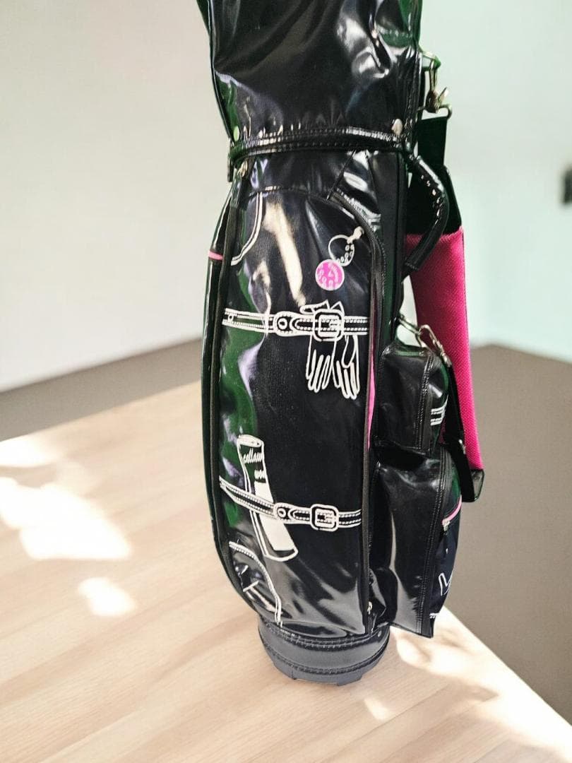 松田幸司/　Callaway 高級エナメルキャディバッグ ブラック・ピンク