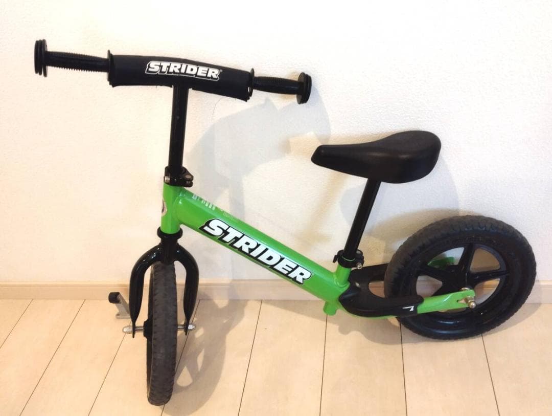 ストライダー STRIDER グリーン SPORT スポーツ 12インチ