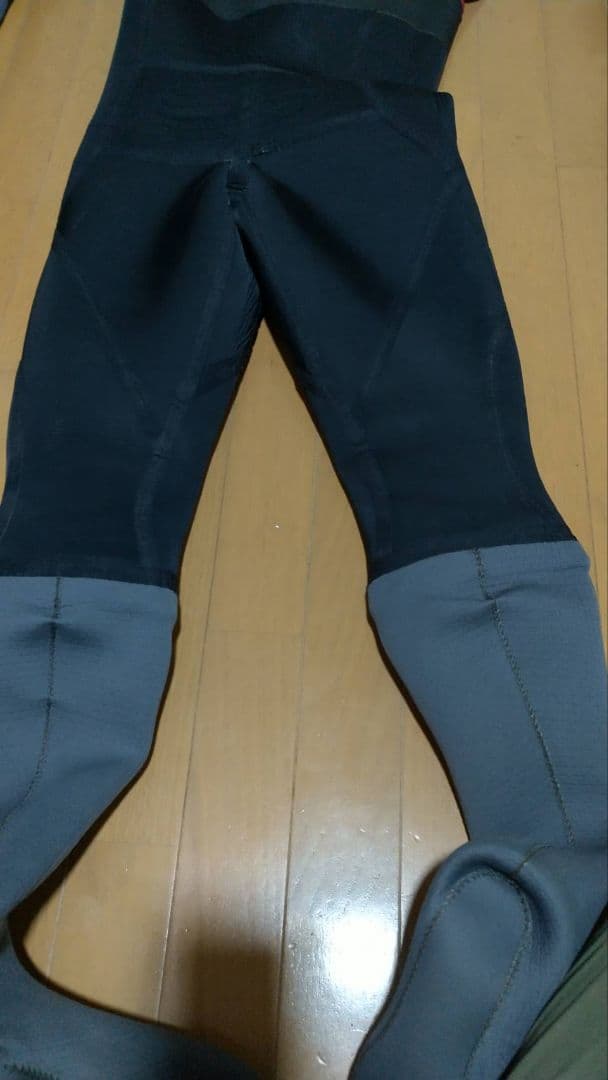 ダイワ スペシャル　4007　ドライタイツ