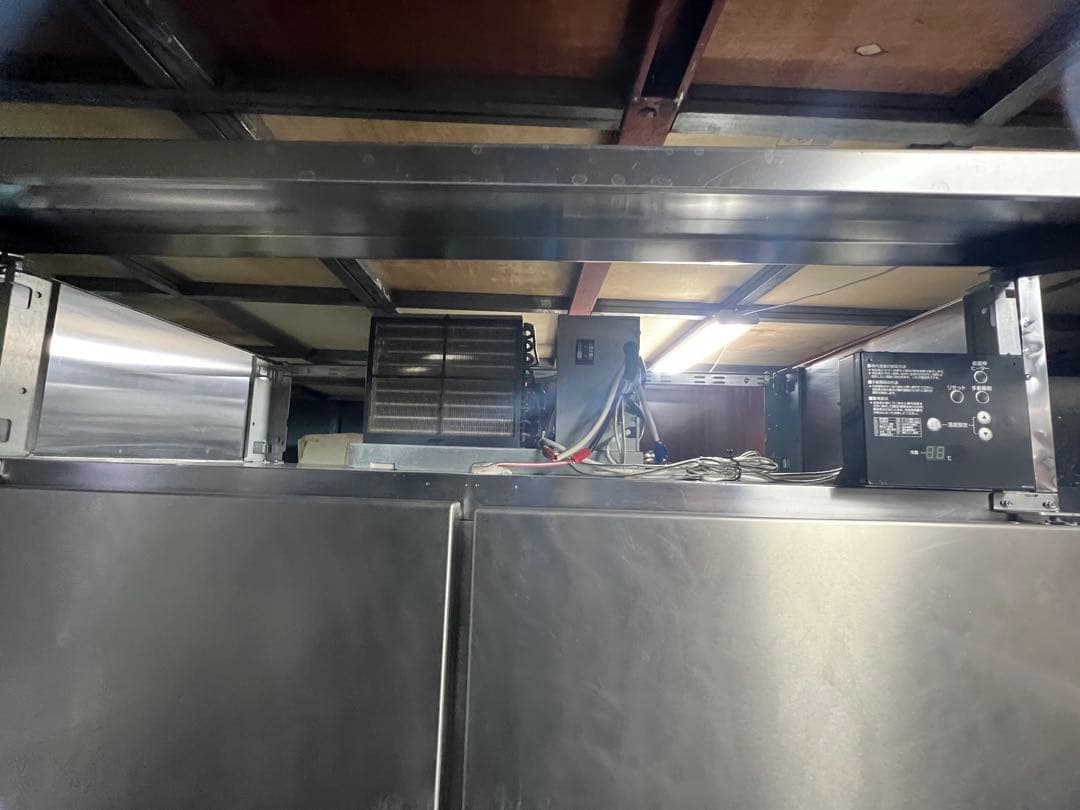 2001年 ホシザキ縦型冷蔵庫