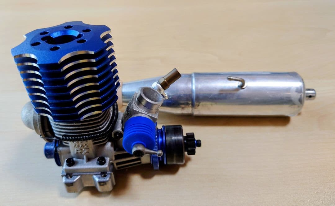 美品！OS MAX RZ-21エンジン クラッチ一式 マフラー マニ付