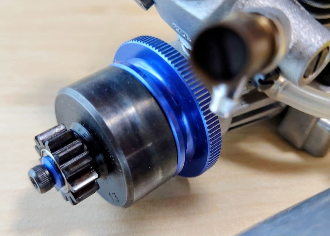 美品！OS MAX RZ-21エンジン クラッチ一式 マフラー マニ付