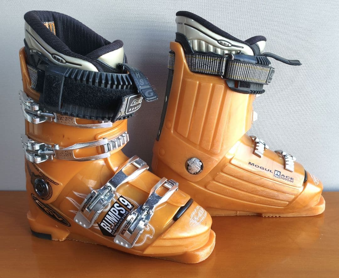 GENゲンファクトリーBUMPS9 25.0-25.5cm