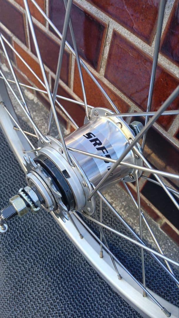 整備済　ブロンプトン　BROMPTON 純正後輪ホイール