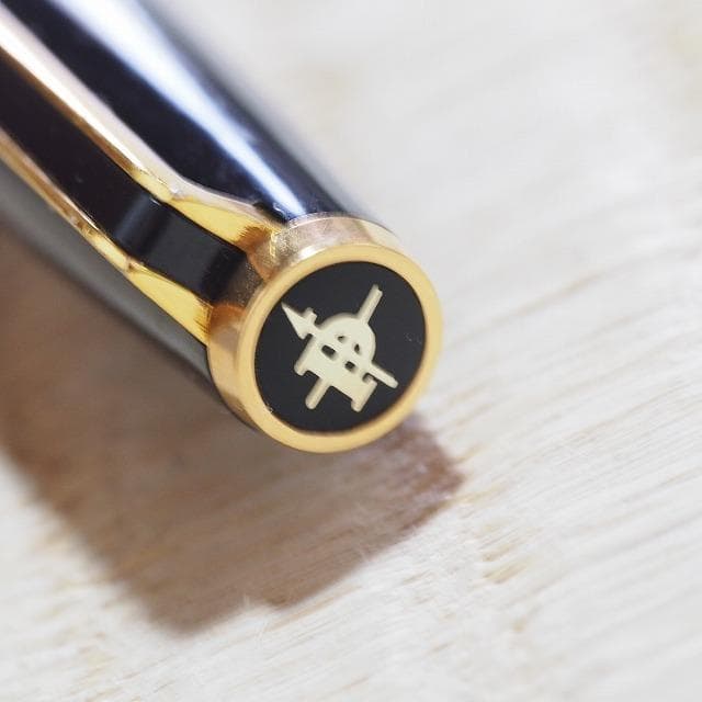 2代目 極細 パイロット カスタム 万年筆 14K ニブがでかい EF