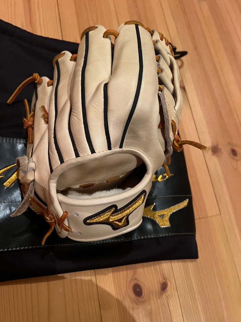 Mizuno Pro 軟式グローブ タティスjrモデル