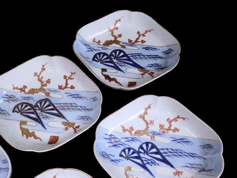 古伊万里　染錦　青海波に梅の図　菱形変形皿　５客　534AS-DBf