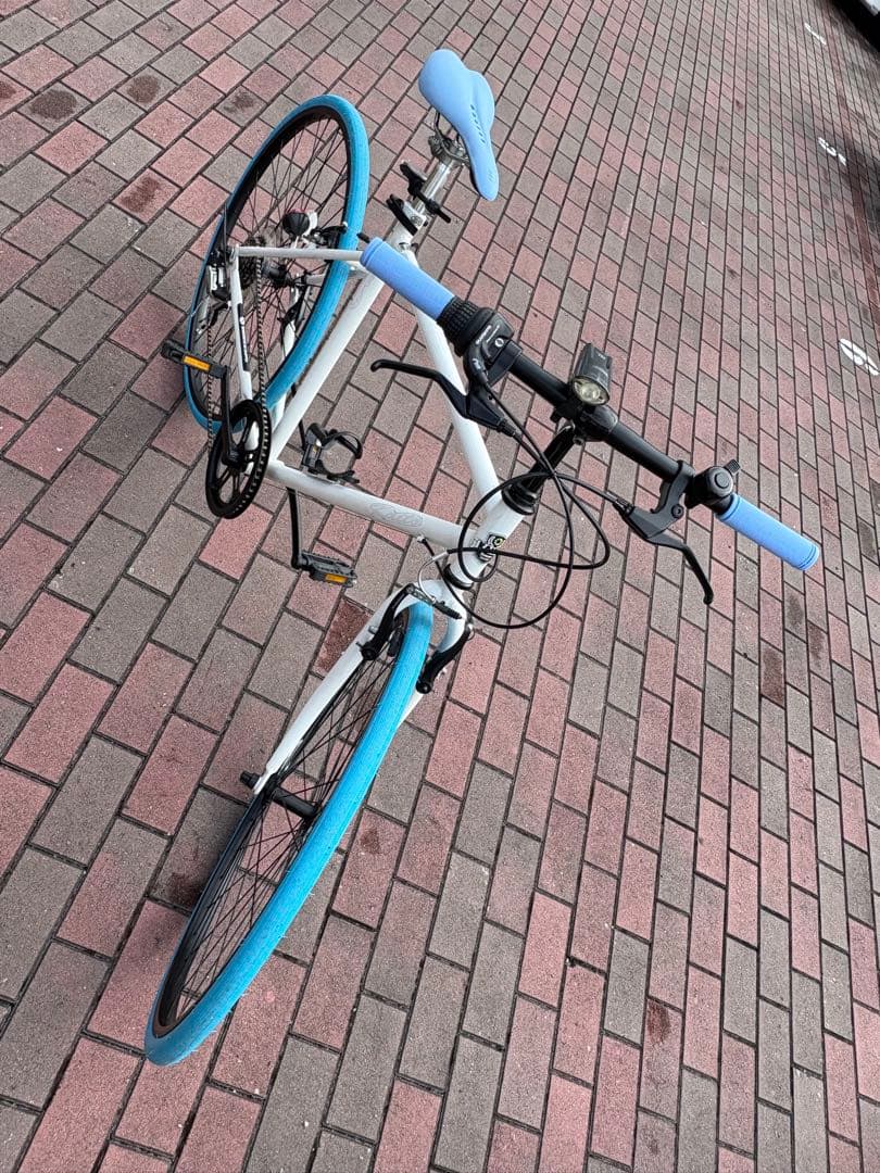 カラフル・クロスバイク(700c)関西圏内、個人配達致します。(交通費のみ)