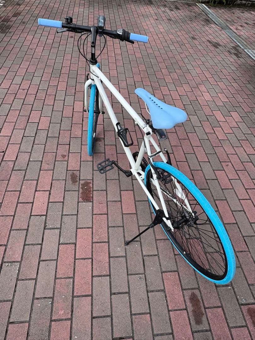 カラフル・クロスバイク(700c)関西圏内、個人配達致します。(交通費のみ)