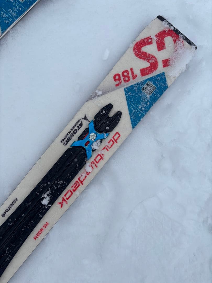 186cm アトミック レッドスター ATOMIC REDSTER GS