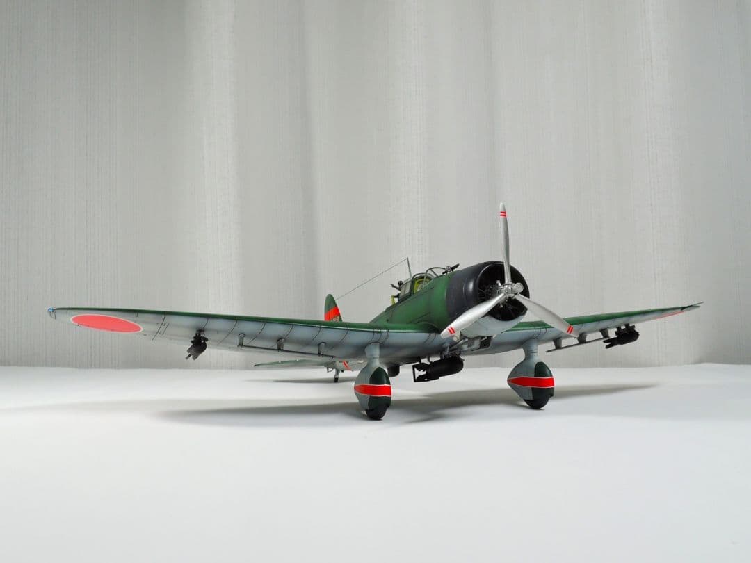 【模型完成品】ハセガワ 1/48 愛知 九九式艦上爆撃機 一一型 ミッドウェー島