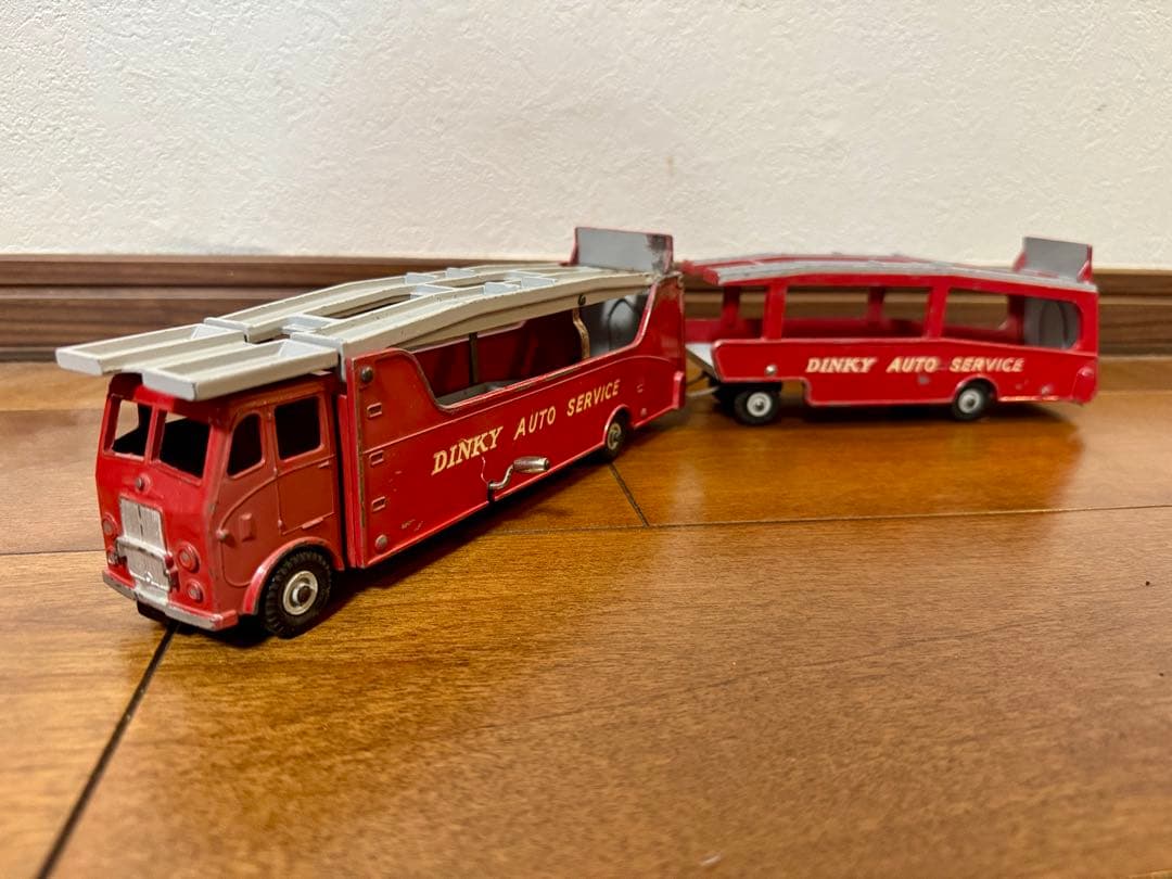 【ヴィンテージ】DINKY SUPERTOYS セット（No.984、985）