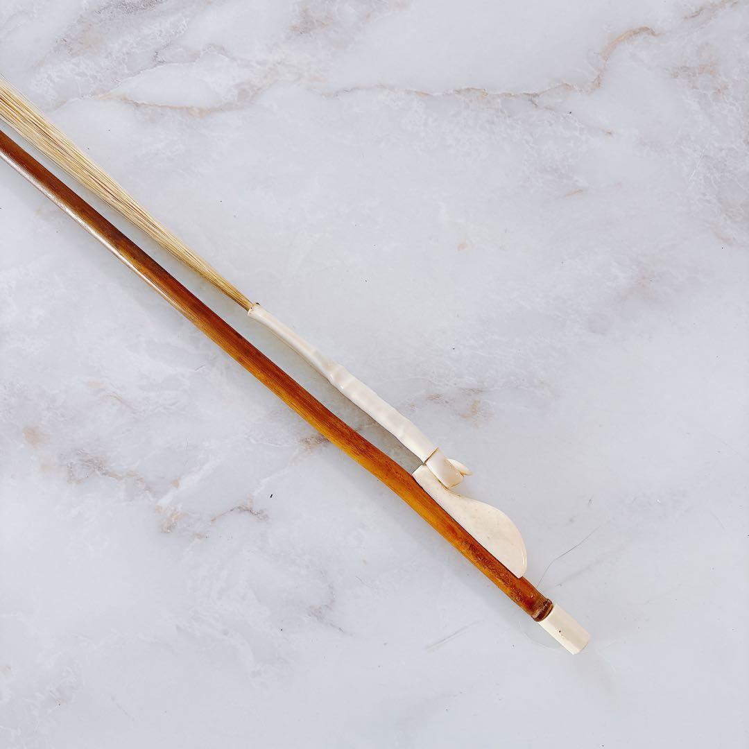 【超訳あり】　二胡　ハードケース付き