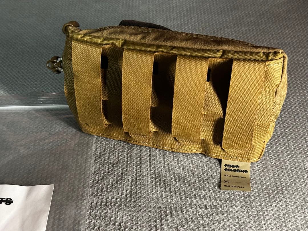 Ferro Concepts MOLLE Admin Panel タン