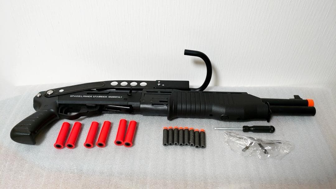 VOISKY UDL製 スパス12 排莢式 ナーフガン ショットガン