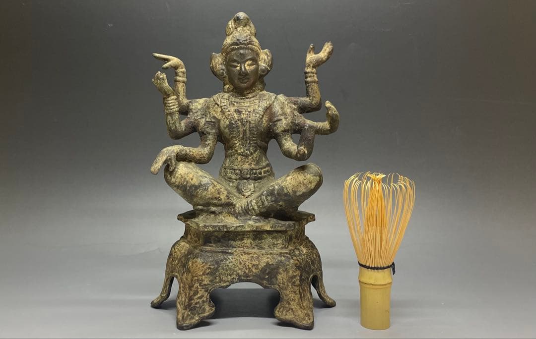 自在菩薩坐像　六手観音像　鉄製　C3120