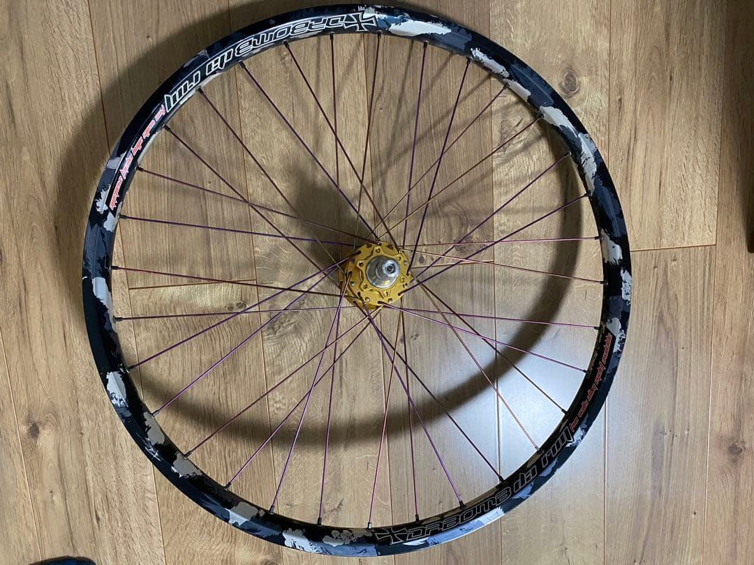 26インチ手組みMTBホイール インダストリーナインハブ/Dabombリム