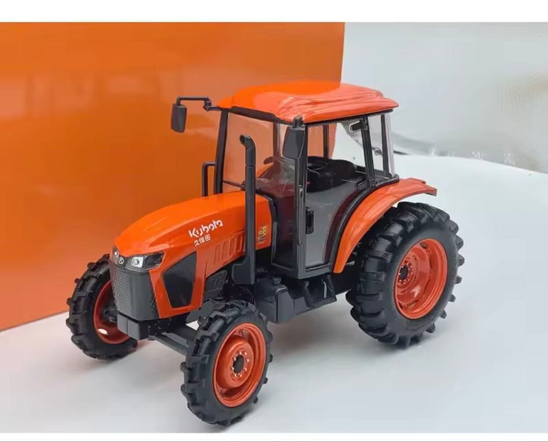 クボタ トラクター 1/24スケール モデル