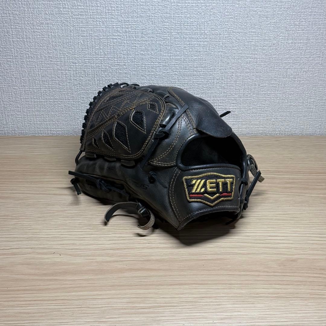 ZETTプロステイタス 硬式 投手用 左投げ