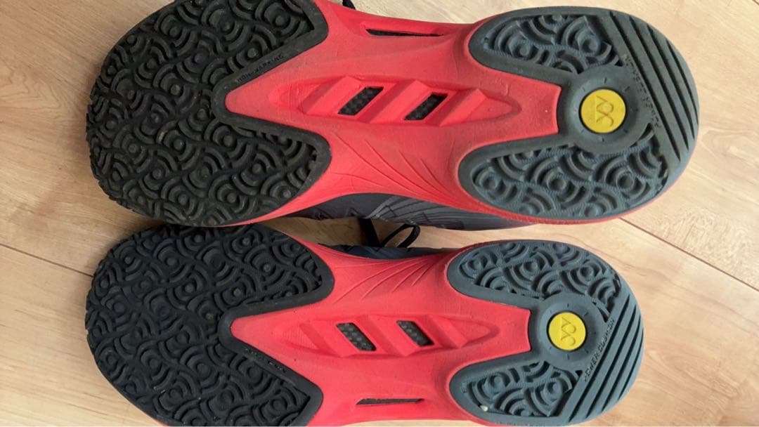 ヨネックスパワークッションエアラスダッシュ4ワイドGC 23.5cm