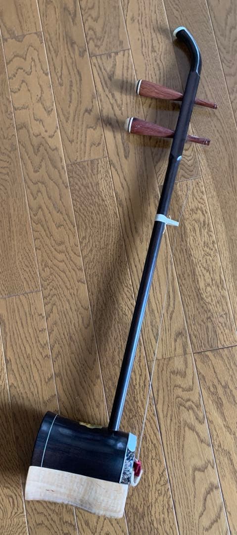 高胡　中国民族楽器社製