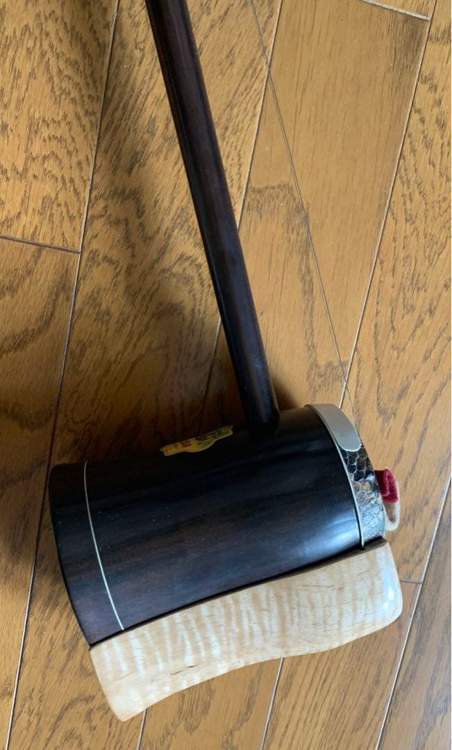 高胡　中国民族楽器社製