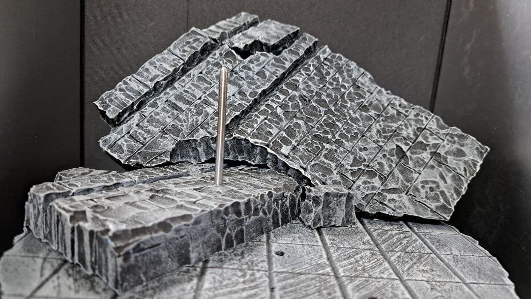 モンハン　リオレウス希少種&リオレイア希少種　フィギュア　+　ジオラマ台座②