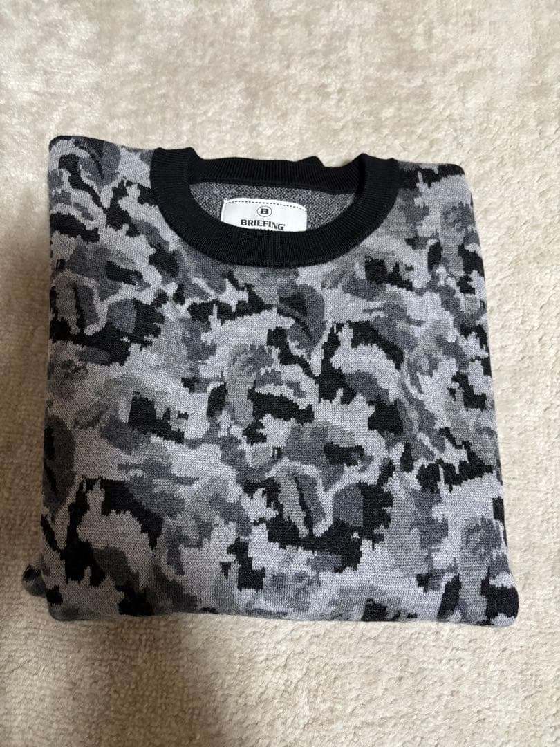 ブリーフィング　羊毛100%ニット　ブラックグレー試着のみ　タグなし　M