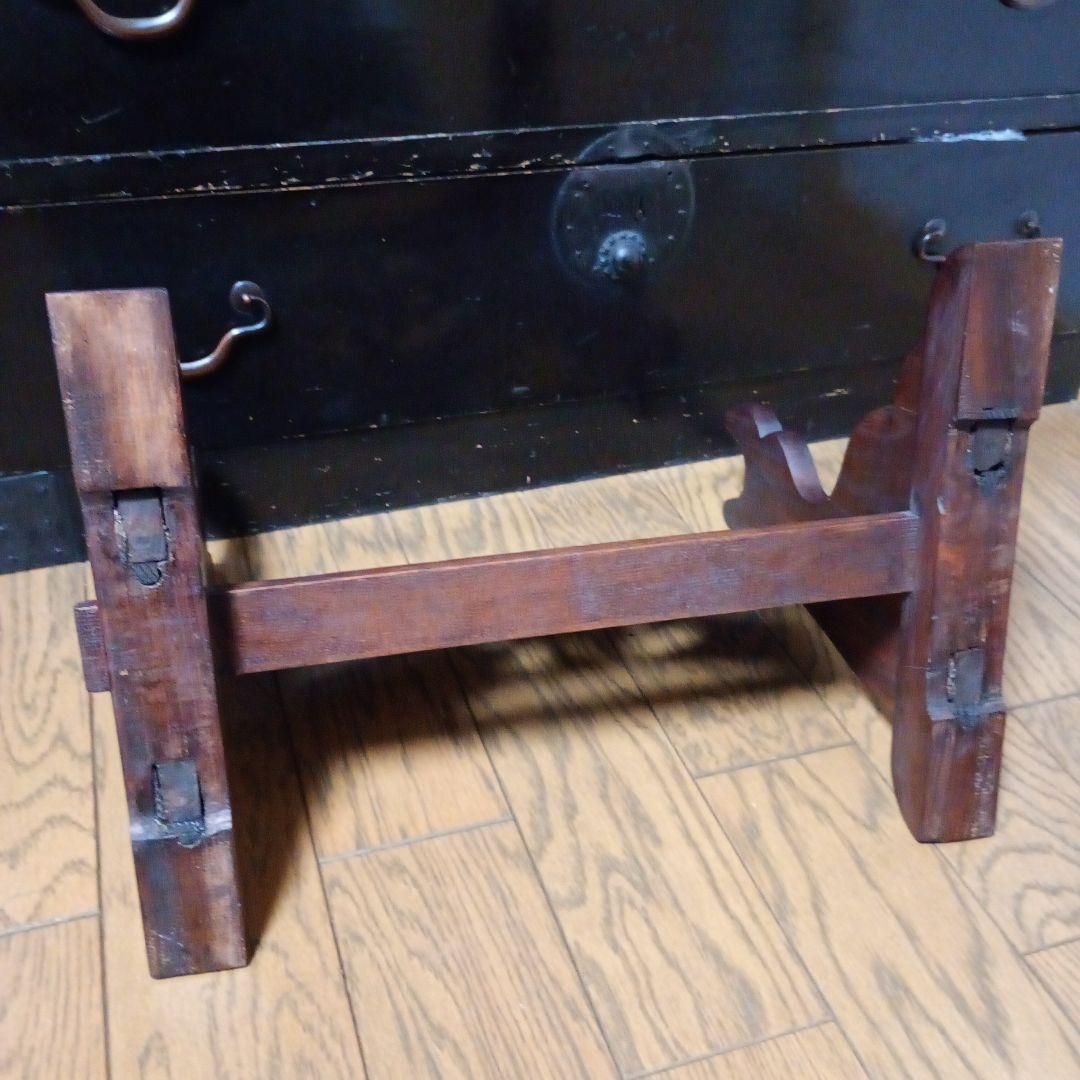 刀掛け台　無垢材　刀台　日本刀　武具