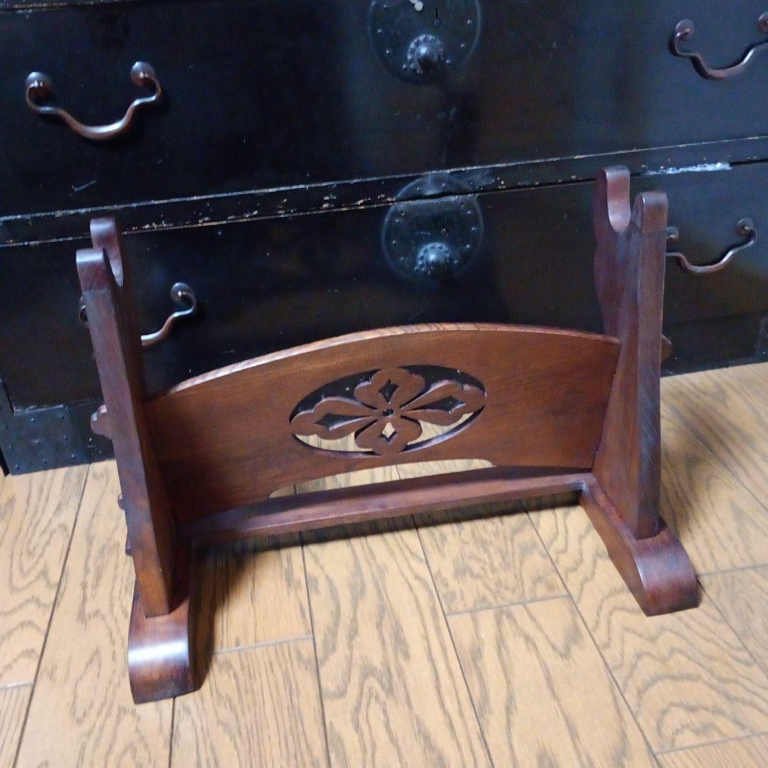 刀掛け台　無垢材　刀台　日本刀　武具