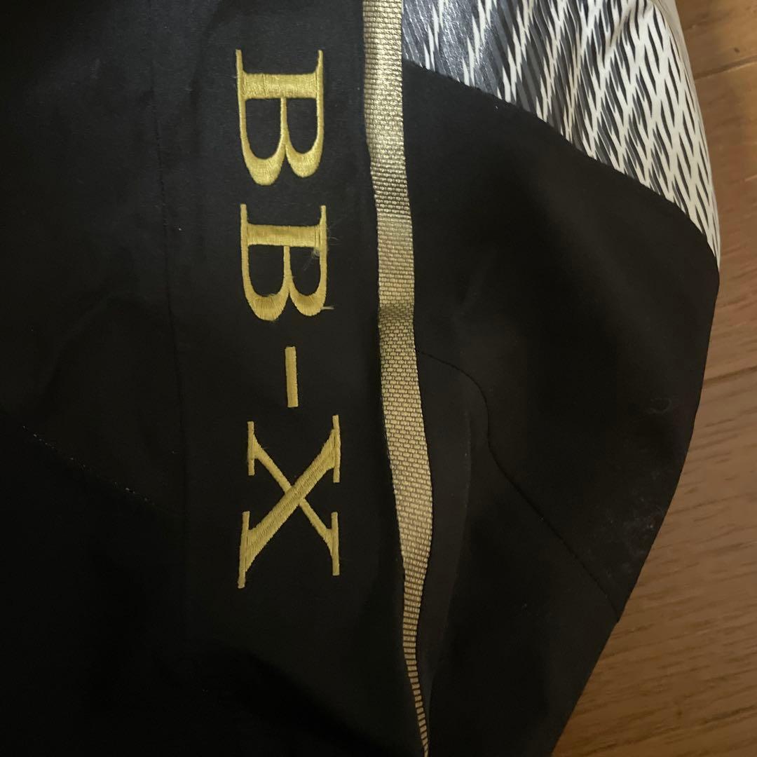 シマノ　リミテッドプロ　ゴアテックスレインスーツ R-112S BBXホワイト