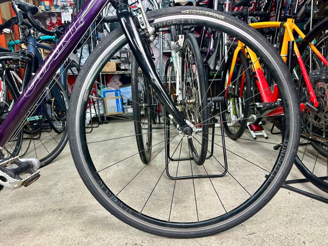 エスケープR3 基本分解発送送料無料！近県の方完成車直接配送等ご相談ください！