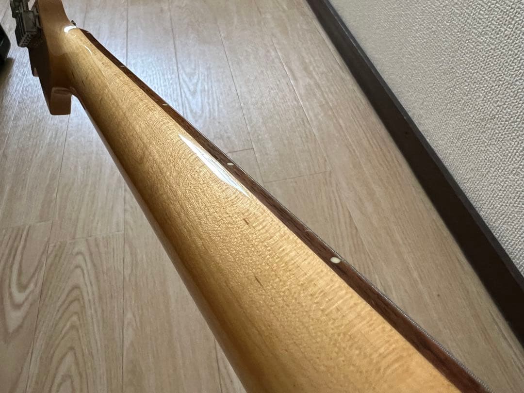 FERNANDES LE-1Z ストラトキャスタータイプ