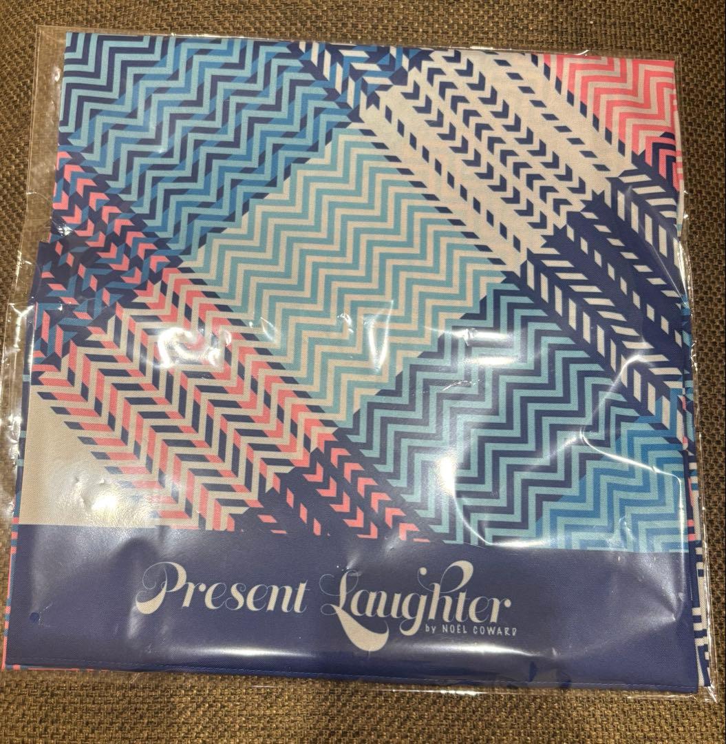 プレゼントラフター　スカーフ