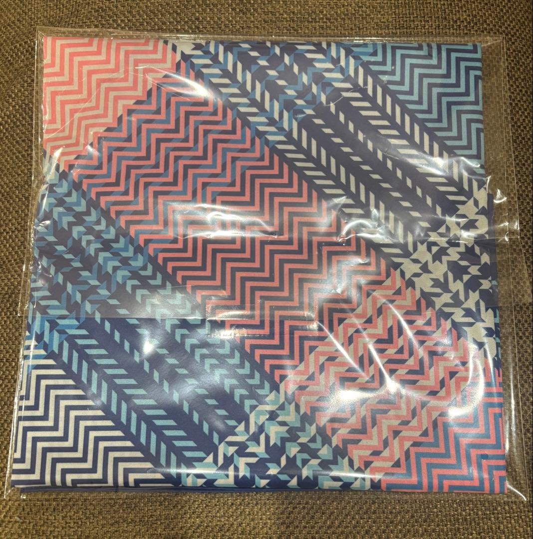 プレゼントラフター　スカーフ