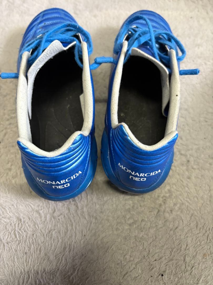 Mizuno Monarcida Neo 青 サッカーシューズ