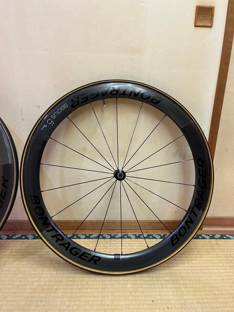 専用 BONTRAGER Aeolus 5 カーボンホイールセット